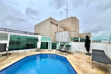 Apartamento à venda com 200m², 2 quartos e 3 vagasPiscina da Cobertura