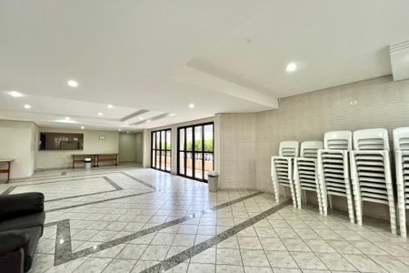 Apartamento à venda com 200m², 2 quartos e 3 vagasÁrea comum - Salão de festas
