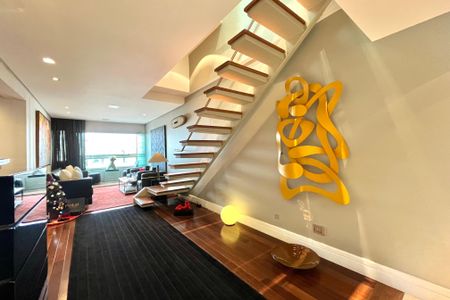 Apartamento à venda com 200m², 2 quartos e 3 vagasSala