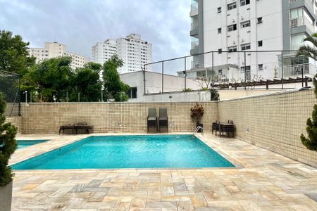 Apartamento à venda com 200m², 2 quartos e 3 vagasÁrea comum - Piscina
