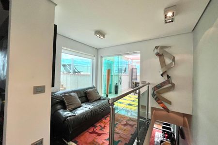 Apartamento à venda com 200m², 2 quartos e 3 vagasCobertura