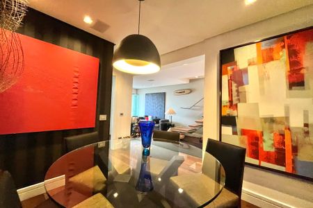 Apartamento à venda com 200m², 2 quartos e 3 vagasSala de Jantar