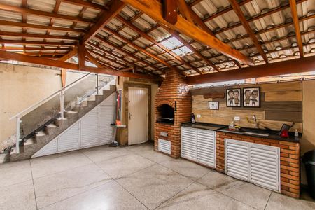 Casa à venda com 150m², 3 quartos e 4 vagas Casa à venda com 150m², 3 quartos e 4 vagasÁrea comum