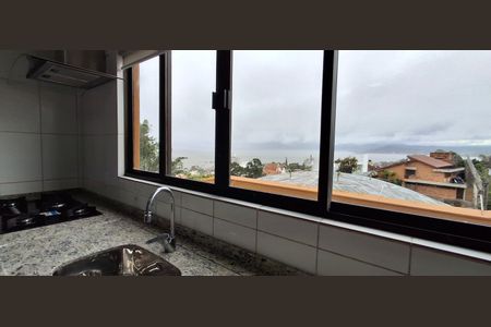 Casa para alugar com 360m², 3 quartos e 4 vagasCozinha