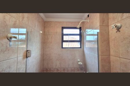 Casa para alugar com 360m², 3 quartos e 4 vagasBanheiro Área de Serviço