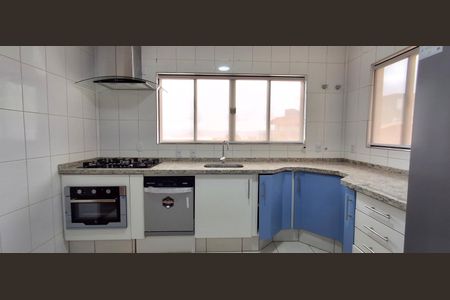 Casa para alugar com 360m², 3 quartos e 4 vagasCozinha