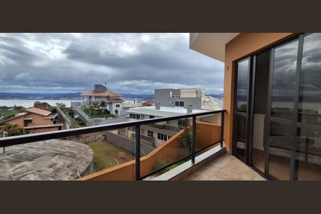 Casa para alugar com 360m², 3 quartos e 4 vagasSuíte 3 Varanda