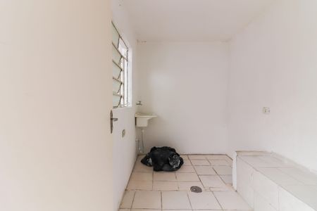 Casa à venda com 170m², 5 quartos e 2 vagasÁrea de Serviço