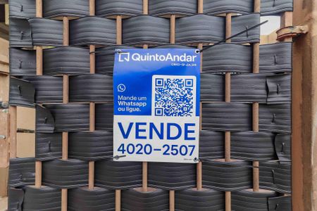 Casa à venda com 170m², 5 quartos e 2 vagasPlaquinha