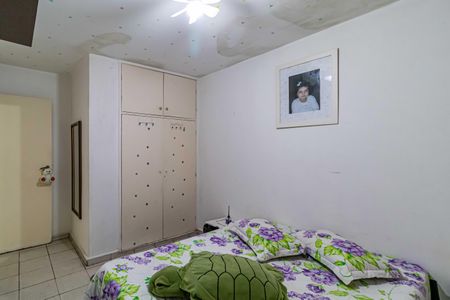 Casa à venda com 170m², 4 quartos e 2 vagas Casa à venda com 170m², 4 quartos e 2 vagasQuarto 03