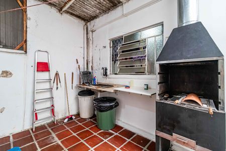 Casa à venda com 170m², 4 quartos e 2 vagas Casa à venda com 170m², 4 quartos e 2 vagasÁrea externa