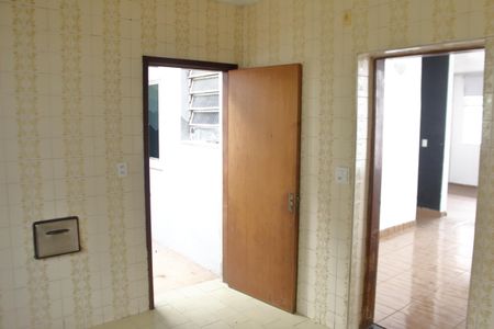 Casa para alugar com 320m², 2 quartos e 3 vagasCozinha