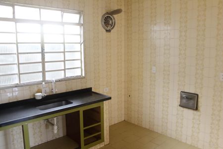 Casa para alugar com 320m², 2 quartos e 3 vagasCozinha