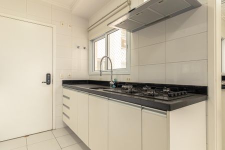 Apartamento para alugar com 120m², 3 quartos e 3 vagasCozinha
