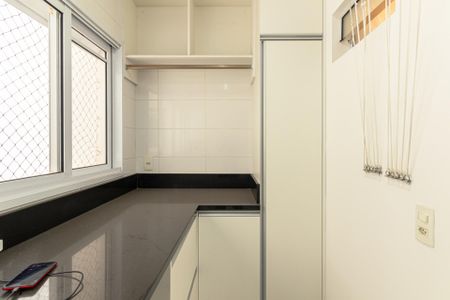 Apartamento para alugar com 120m², 3 quartos e 3 vagasÁrea de Serviço