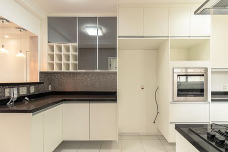 Apartamento para alugar com 120m², 3 quartos e 3 vagasCozinha