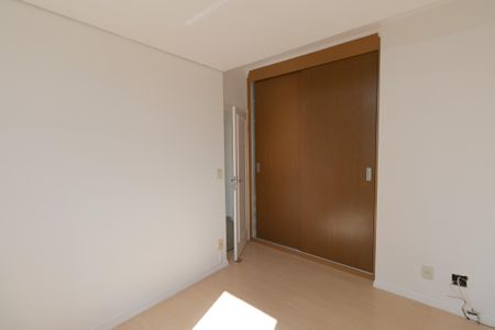 Apartamento à venda com 216m², 4 quartos e 3 vagas Apartamento à venda com 216m², 4 quartos e 3 vagasQuarto 3