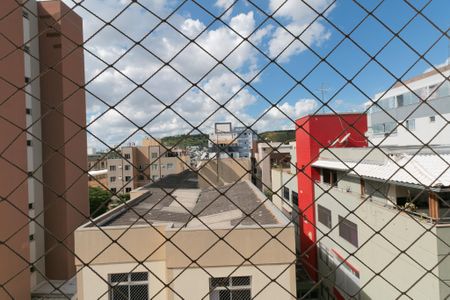 Apartamento à venda com 216m², 4 quartos e 3 vagas Apartamento à venda com 216m², 4 quartos e 3 vagasVista