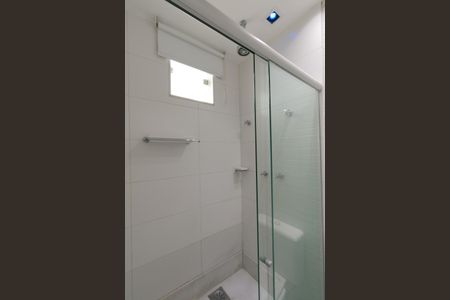 Apartamento à venda com 216m², 4 quartos e 3 vagas Apartamento à venda com 216m², 4 quartos e 3 vagasBanheiro