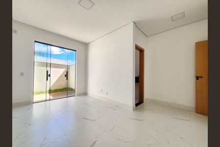 Casa à venda com 90m², 3 quartos e 2 vagas Casa à venda com 90m², 3 quartos e 2 vagasQuarto Suíte