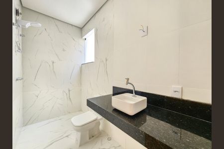 Casa à venda com 90m², 3 quartos e 2 vagas Casa à venda com 90m², 3 quartos e 2 vagasBanheiro Social