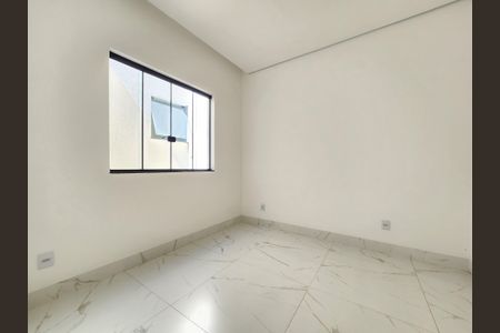 Casa à venda com 90m², 3 quartos e 2 vagas Casa à venda com 90m², 3 quartos e 2 vagasQuarto 2
