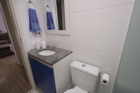 Apartamento para alugar com 47m², 2 quartos e 1 vaga Apartamento para alugar com 47m², 2 quartos e 1 vagaBanheiro 1
