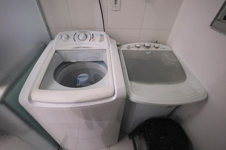 Apartamento para alugar com 47m², 2 quartos e 1 vaga Apartamento para alugar com 47m², 2 quartos e 1 vagaÁrea de Serviço