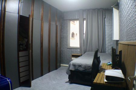 Apartamento à venda com 293m², 4 quartos e 2 vagasQuarto 1