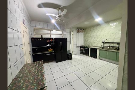 Apartamento à venda com 293m², 4 quartos e 2 vagasCozinha