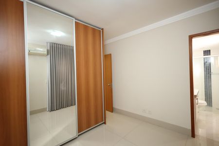 Apartamento para alugar com 100m², 3 quartos e 2 vagasQuarto 3