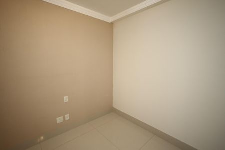 Apartamento para alugar com 100m², 3 quartos e 2 vagasQuarto 2