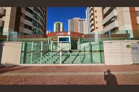 Apartamento para alugar com 100m², 3 quartos e 2 vagasFachada e portaria