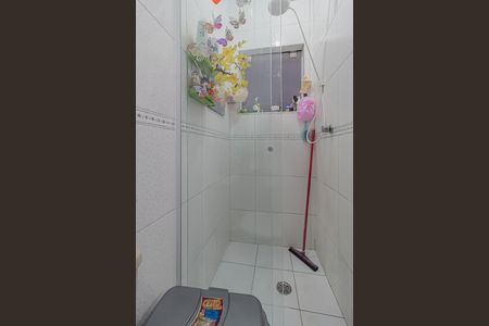 Casa à venda com 262m², 3 quartos e 2 vagas Casa à venda com 262m², 3 quartos e 2 vagasBanheiro da Suite