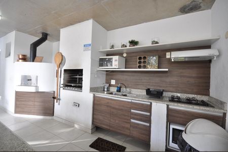 Casa de condomínio para alugar com 240m², 4 quartos e 3 vagasForno de Pizza e Churrasqueira