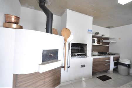 Casa de condomínio para alugar com 240m², 4 quartos e 3 vagasForno de Pizza e Churrasqueira