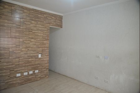 Casa à venda com 109m², 2 quartos e 2 vagasSala