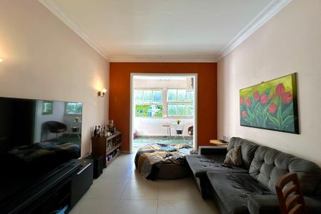 Apartamento à venda com 261m², 5 quartos e 1 vaga Apartamento à venda com 261m², 5 quartos e 1 vagaSala