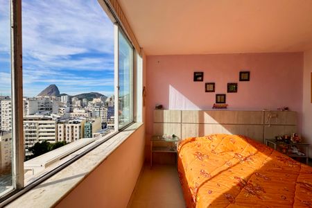 Apartamento à venda com 261m², 5 quartos e 1 vaga Apartamento à venda com 261m², 5 quartos e 1 vagaSuíte