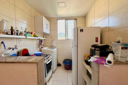 Apartamento à venda com 261m², 5 quartos e 1 vaga Apartamento à venda com 261m², 5 quartos e 1 vagaCozinha 2 e Área de Serviço