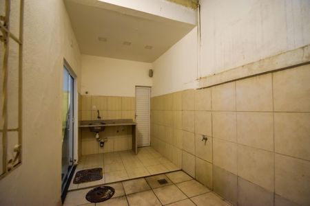 Casa de condomínio à venda com 185m², 4 quartos e 1 vagaÁrea de Serviço