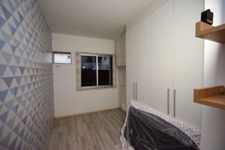 Casa de condomínio à venda com 185m², 4 quartos e 1 vagaQuarto 3