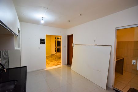 Casa de condomínio à venda com 185m², 4 quartos e 1 vagaCozinha