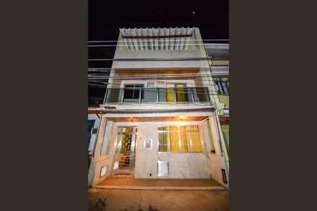 Casa de condomínio à venda com 185m², 4 quartos e 1 vagaFachada da Casa