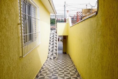 Casa à venda com 136m², 2 quartos e 1 vaga Casa à venda com 136m², 2 quartos e 1 vagaCorredor