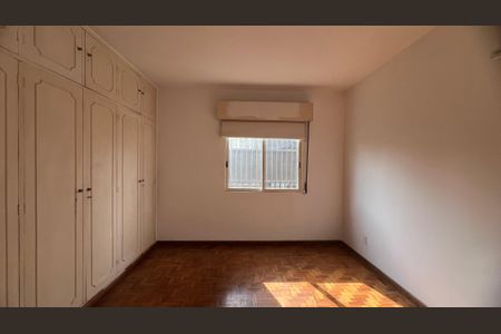 Apartamento para alugar com 147m², 3 quartos e 1 vaga Apartamento para alugar com 147m², 3 quartos e 1 vagaSuite