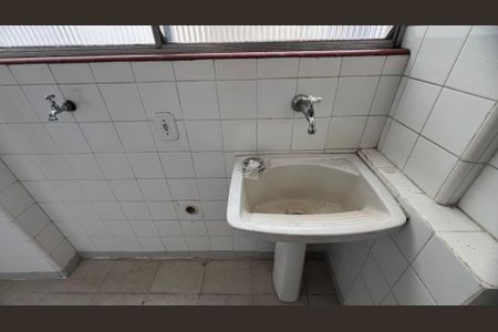 Apartamento para alugar com 147m², 3 quartos e 1 vaga Apartamento para alugar com 147m², 3 quartos e 1 vagaÁrea de Serviço