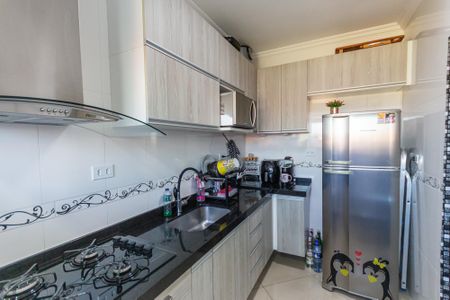 Casa à venda com 90m², 2 quartos e 2 vagasCozinha e Área de Serviço