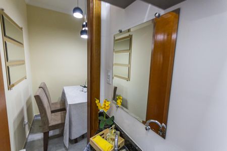 Casa à venda com 90m², 2 quartos e 2 vagasEspelho