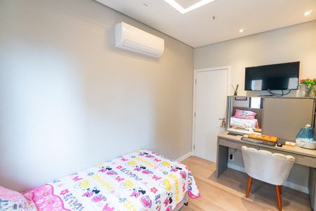 Apartamento à venda com 180m², 3 quartos e 3 vagasQuarto 2